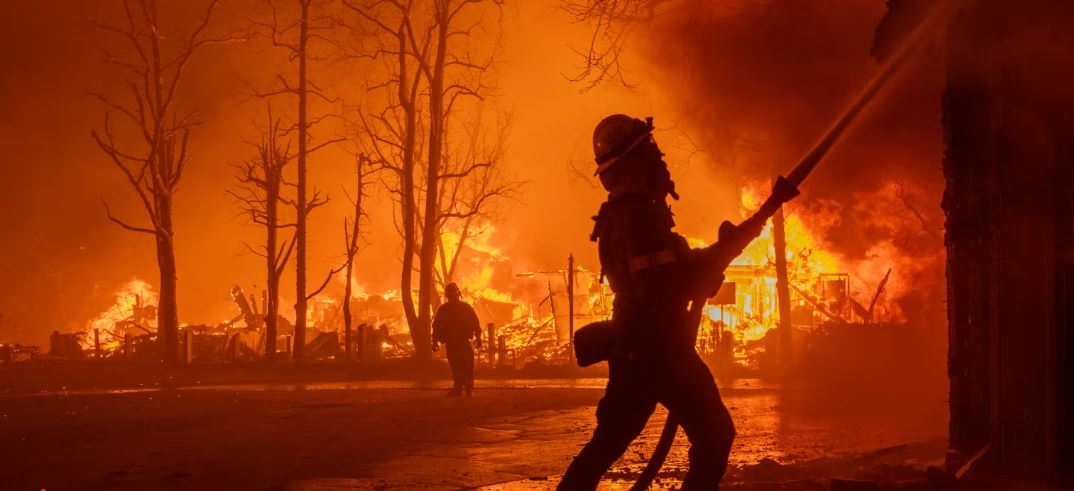 Kardashians flee home as LA wildfires spread