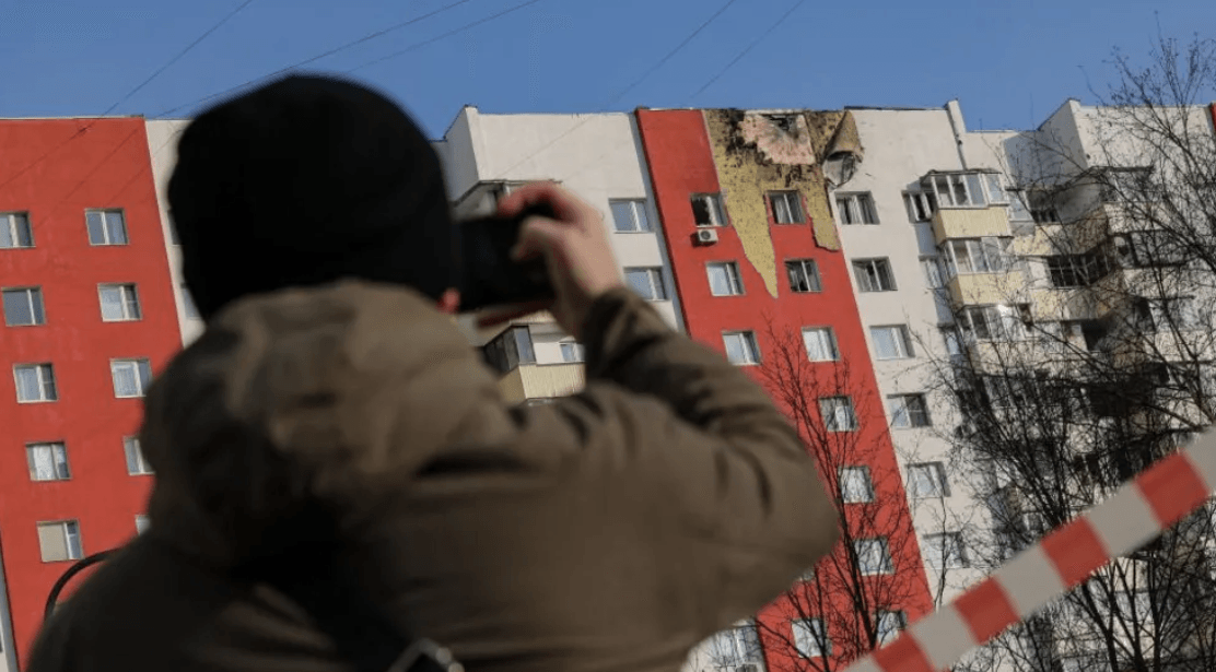 Ukraine drone attack shuts Moscow airports, says Russia