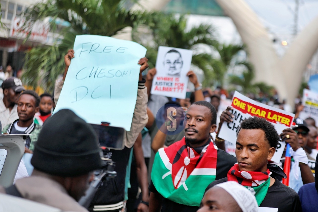 [PHOTOS] Songs, dances as protests kick off in Mombasa