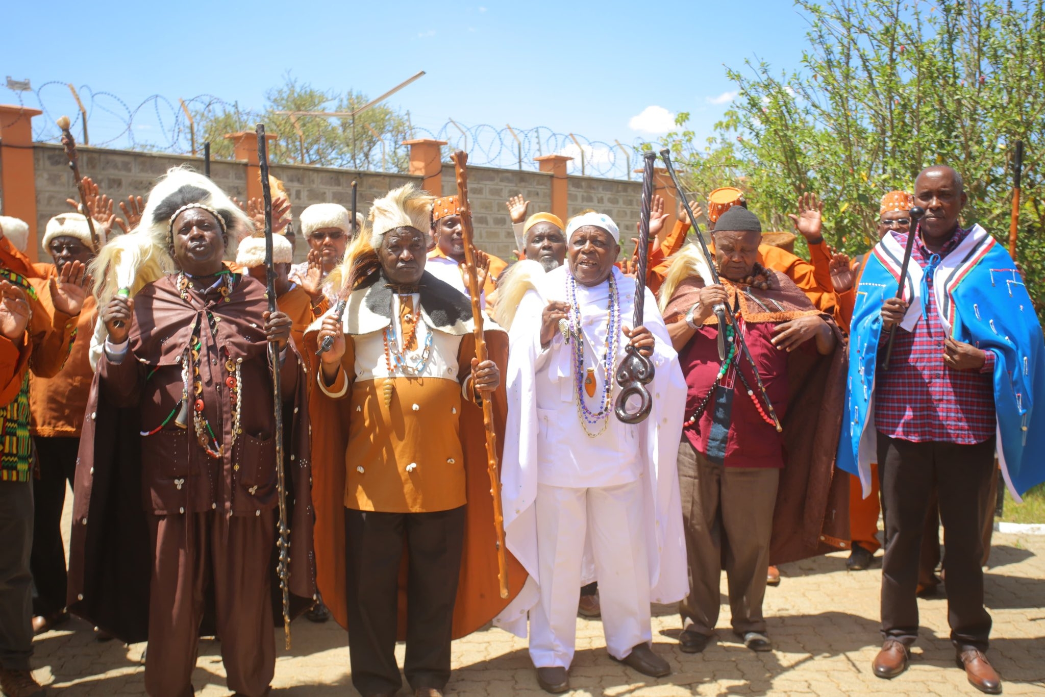 Mt Kenya elders call for dialogue as moderates seek alternative parties