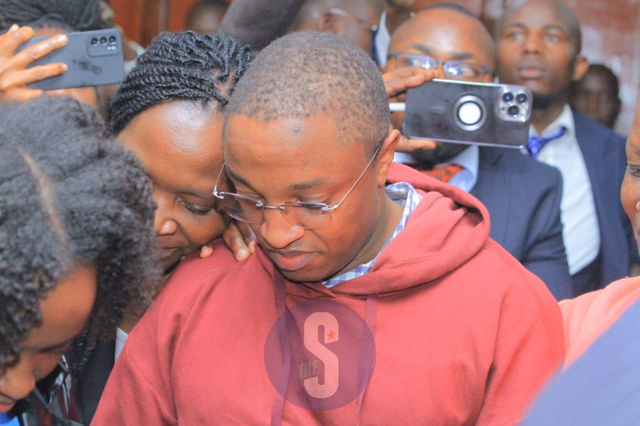 Court orders DCI not to arrest blogger Ndiangui
