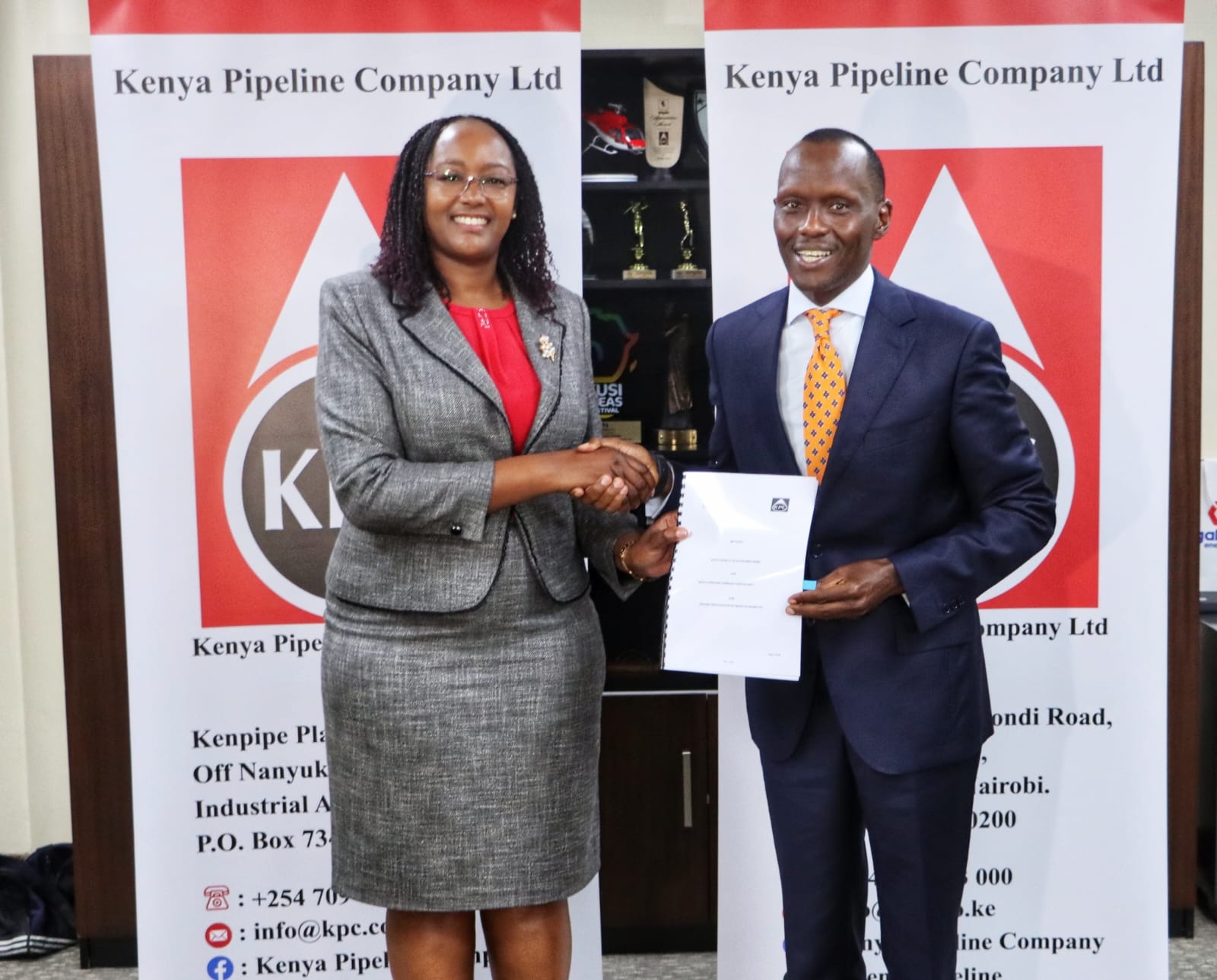 [PHOTOS] KPC signs a service legal agreement with KEBS