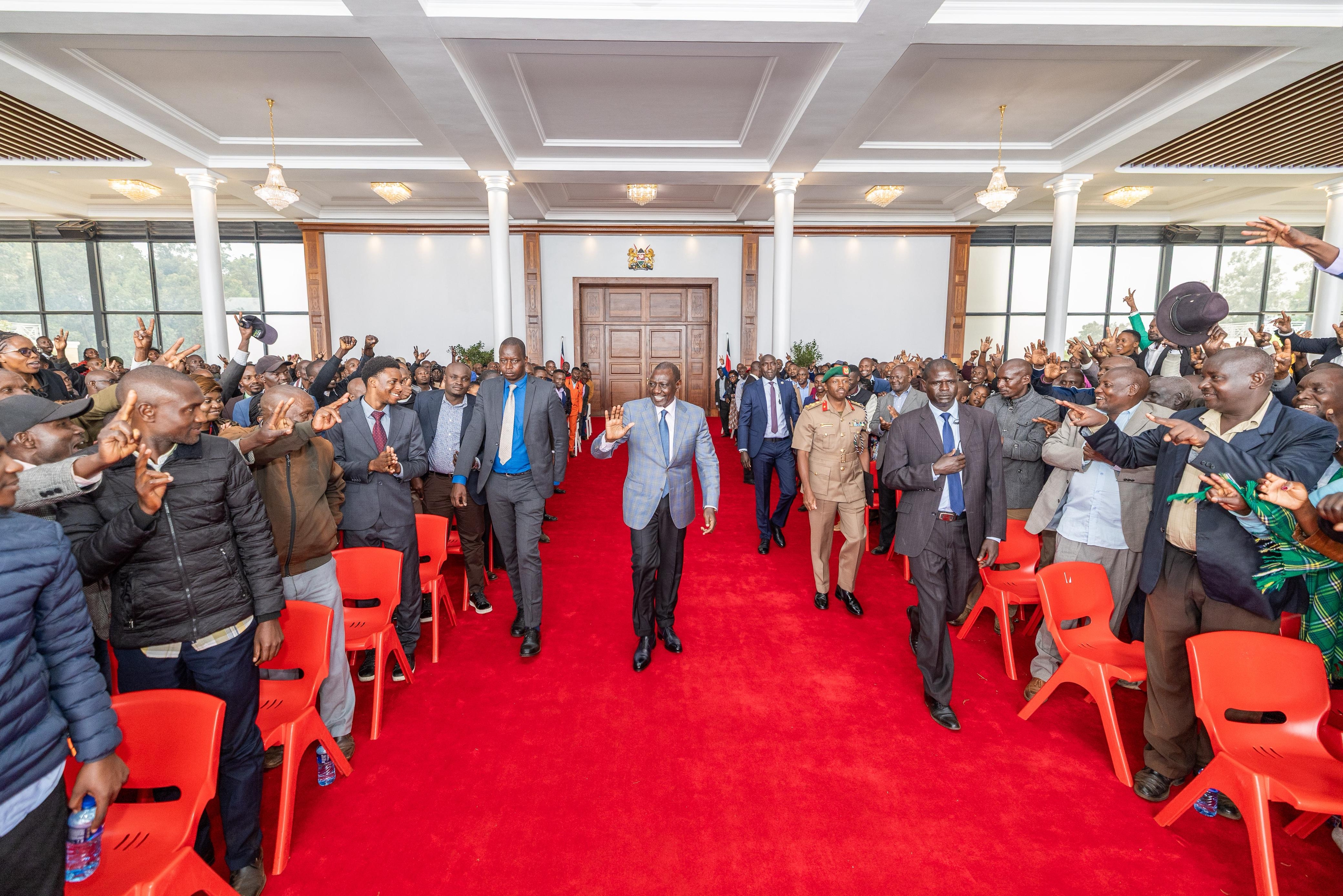 [PHOTOS] Ruto hosts Kisii, Nyamira delegation at State House