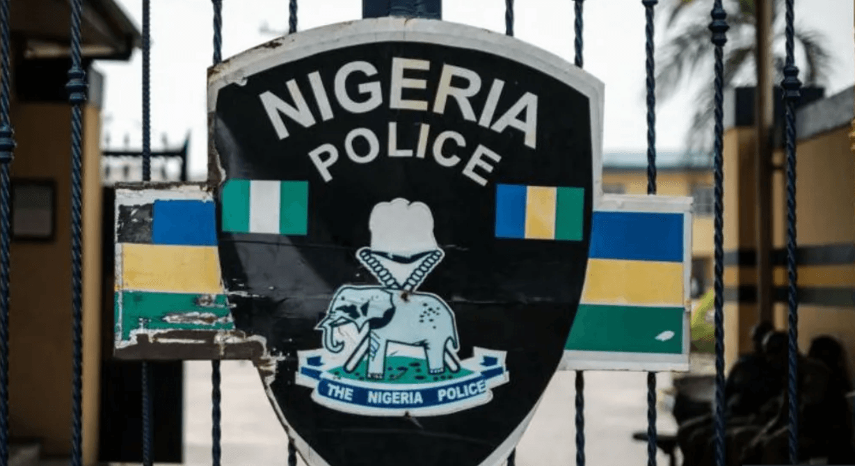 Mob burns Nigerian woman to death for alleged blasphemy