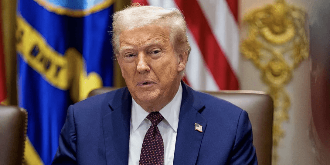 Trump defends U-turn on Chinese student visas