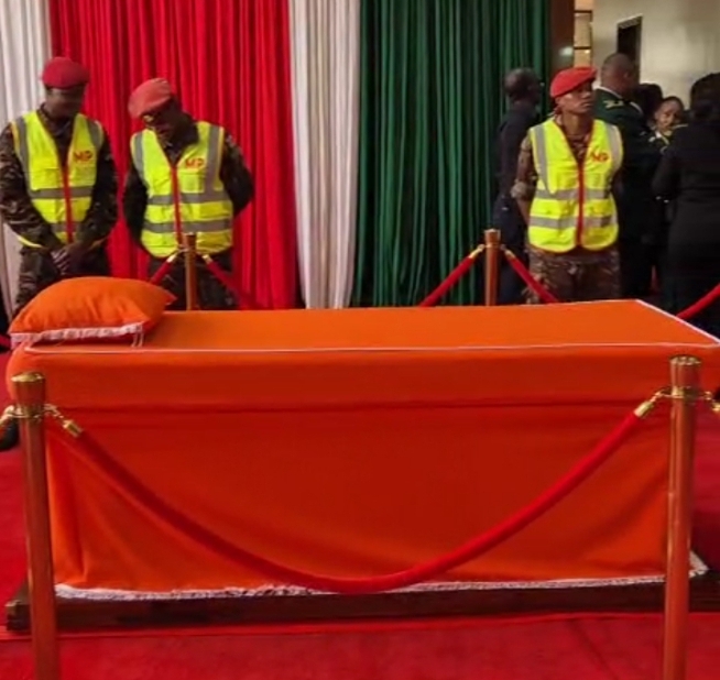Raila to rest on orange-draped bed during viewing