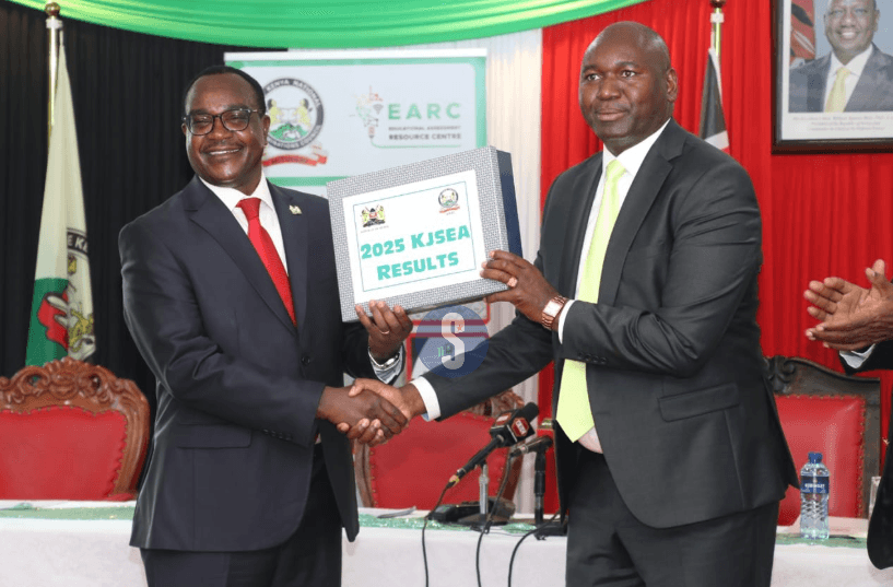 How candidates were graded in KJSEA