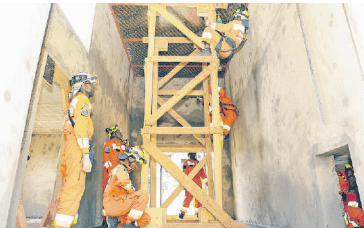 Kiambu graduates firefighters, divers for disaster response