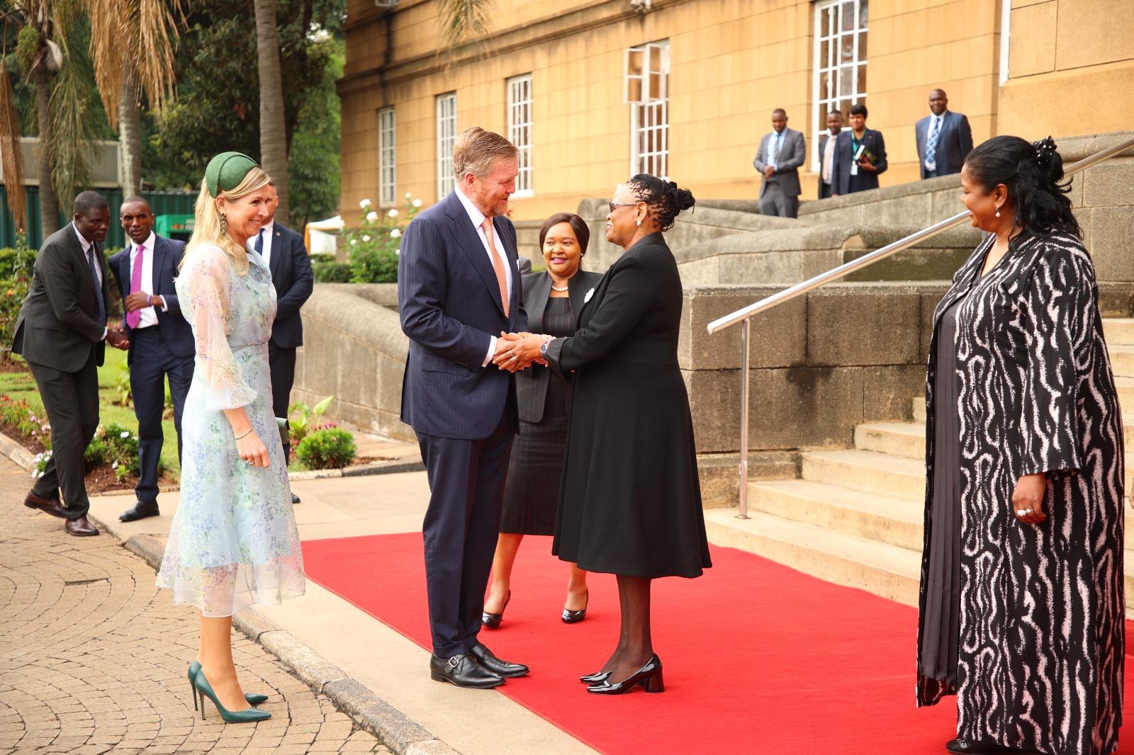 [PHOTOS] Dutch Royal couple visit to Judiciary