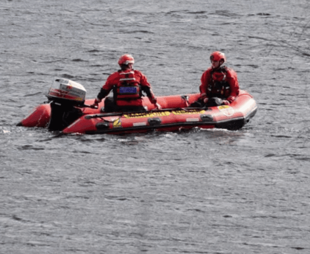 Man dies while open water swimming in lake