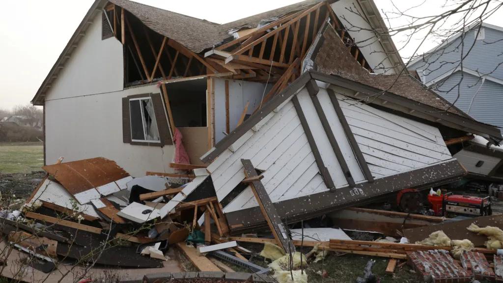 At least 34 dead as tornadoes tear through southern US