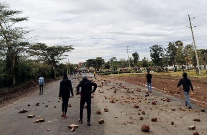 Transport paralysed as Multimedia University students protest colleague's death