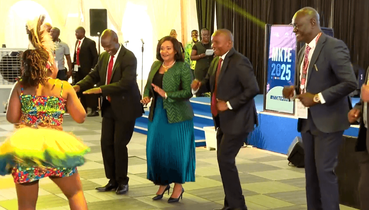 Light moment as Kindiki, CS Miano show dance moves
