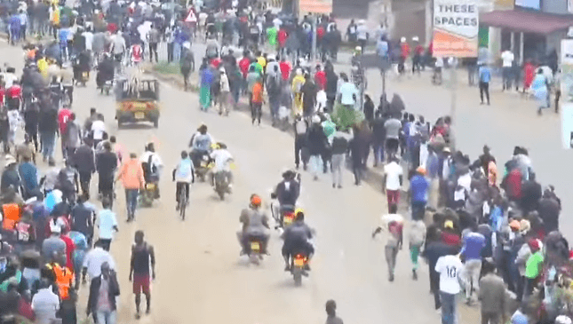 Crowds march to Mamboleo grounds as Raila’s body arrives