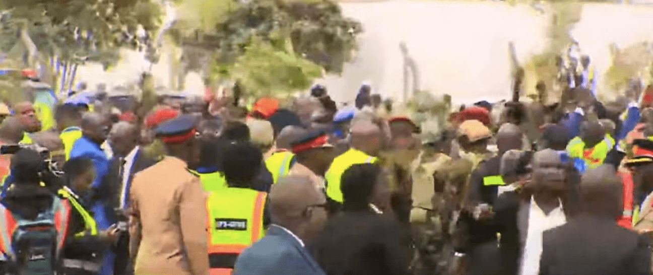 ‘Baba! Jowi!’ Kenyans weep as Raila’s final journey begins