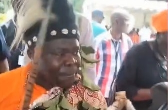 Eddie Oketch arrives at Opoda Farm ahead of Raila’s burial